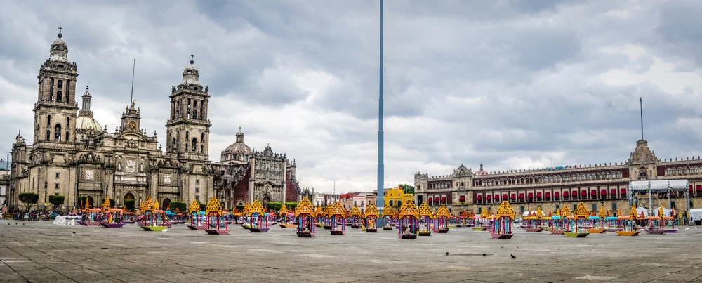 ofrenda-monumental-cdmx-2025