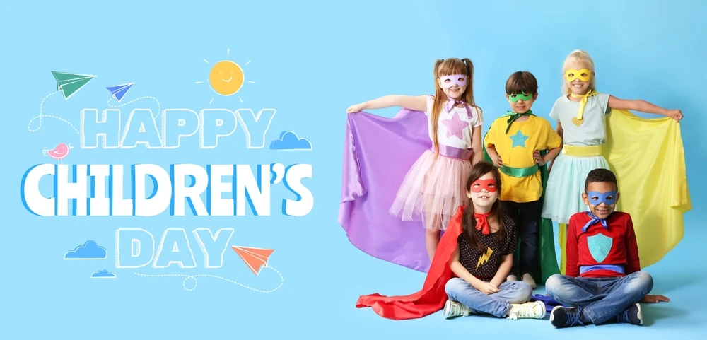 Celebra el Día de las Niñas y los Niños con un viaje inolvidable. Descubre ideas y destinos para una aventura en autobús en familia por México.