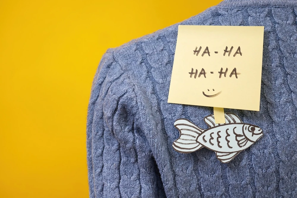 bromas-abril-viajes-autobus