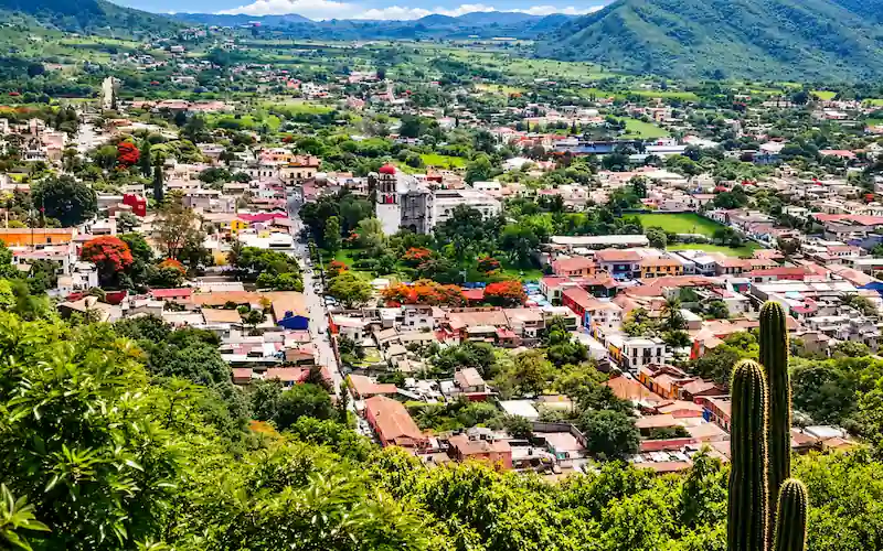 Zona arqueológica y paisaje montañoso de Malinalco en el Estado de México